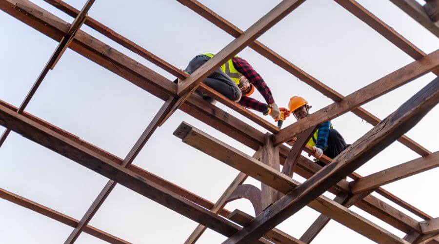 Professional residential roofers in Lucerne Valley, CA